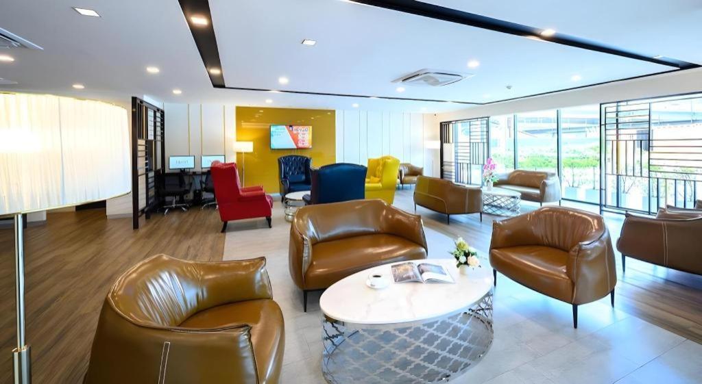 Iwish Hotel Bangkok Luaran gambar