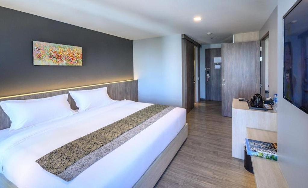 Iwish Hotel Bangkok Luaran gambar