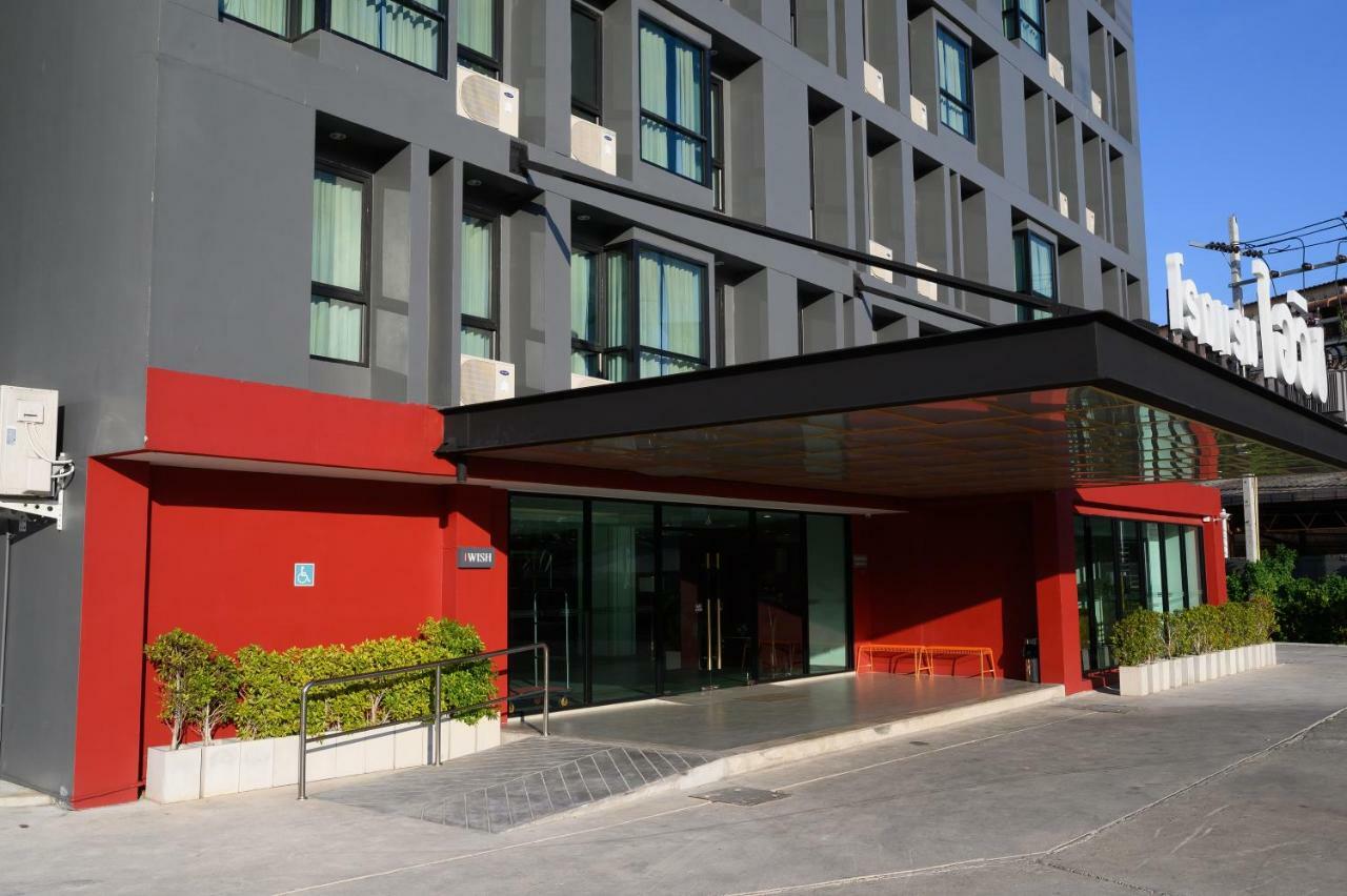Iwish Hotel Bangkok Luaran gambar