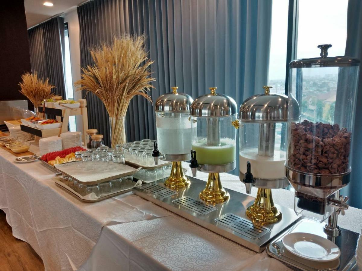 Iwish Hotel Bangkok Luaran gambar